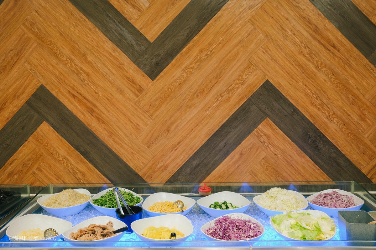 桃園吃到飽推薦｜饗厚牛排—399 元自助吧無限吃！排餐只要加價 59 元！桃園牛排推薦