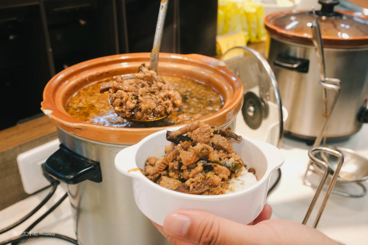 桃園吃到飽推薦｜饗厚牛排—399 元自助吧無限吃！排餐只要加價 59 元！桃園牛排推薦