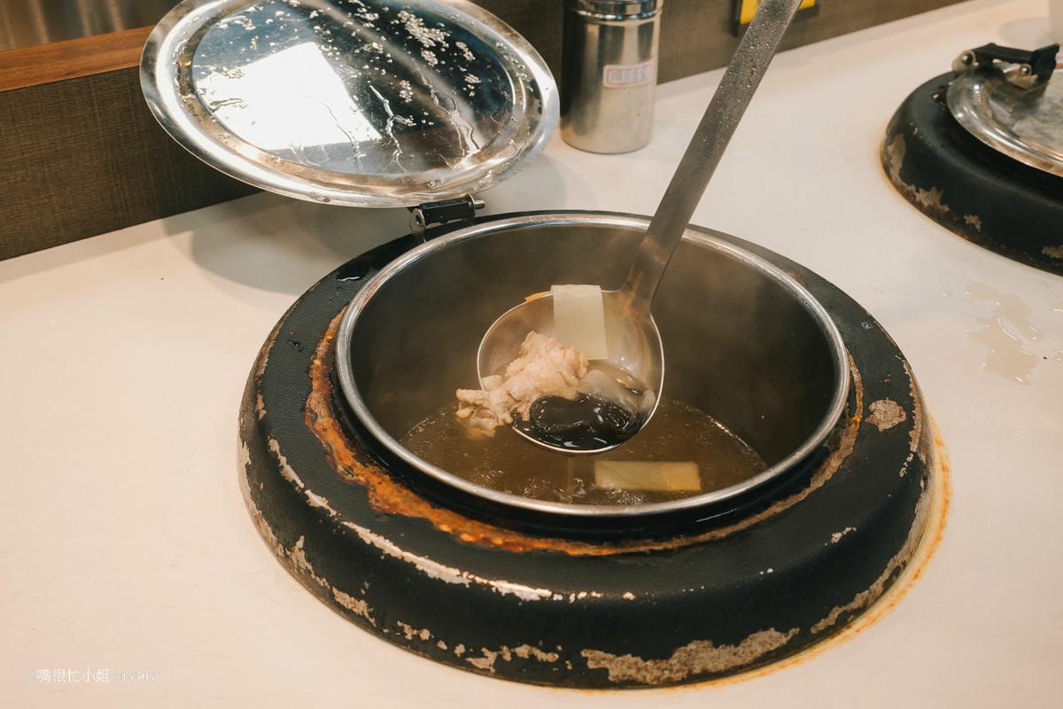 桃園吃到飽推薦｜饗厚牛排—399 元自助吧無限吃！排餐只要加價 59 元！桃園牛排推薦