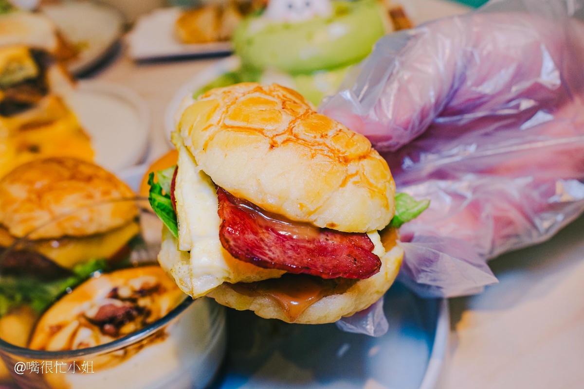 隔壁早餐-迷你波羅三兄弟