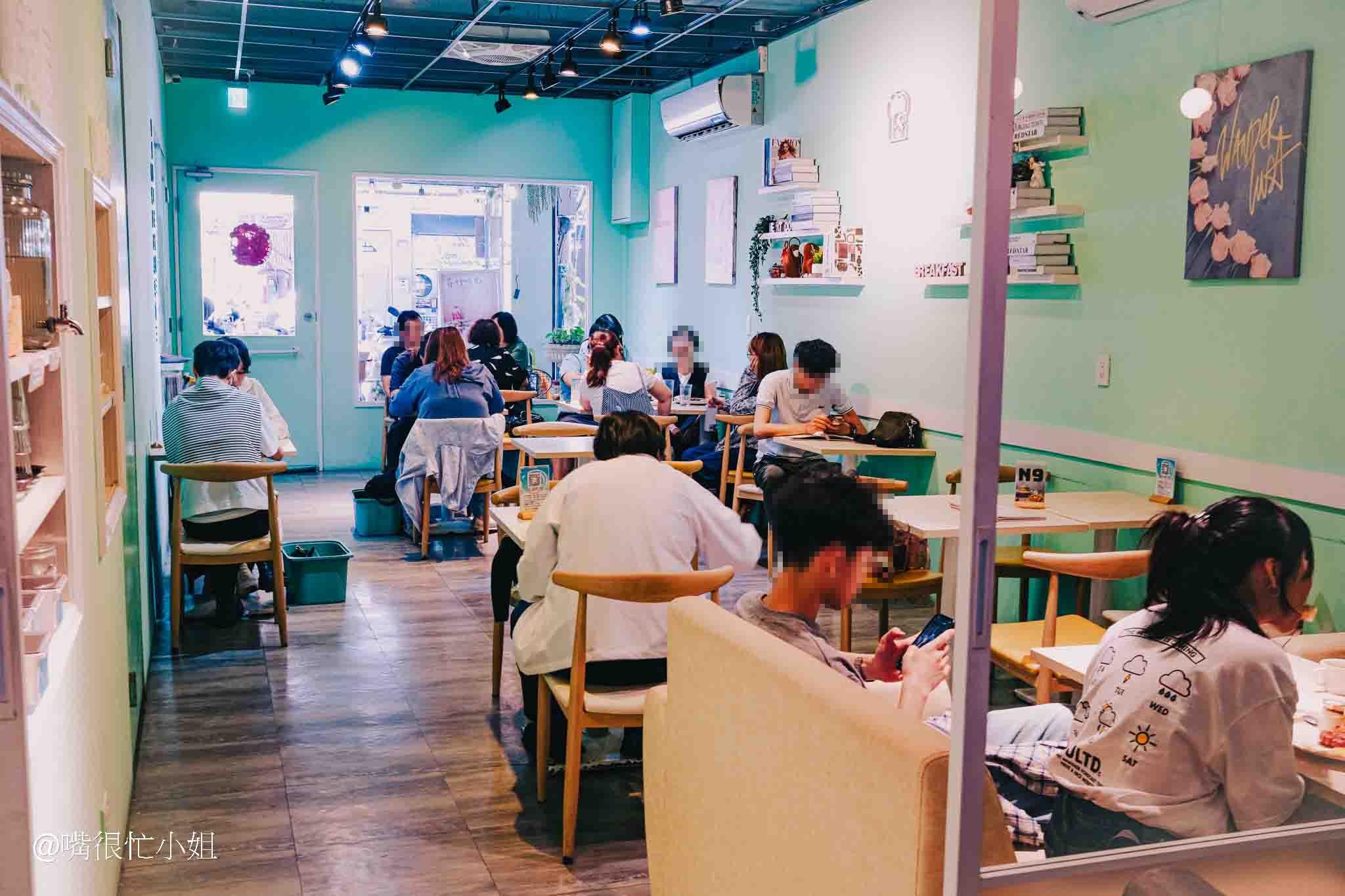 板橋文化路隔壁早餐店 內用區