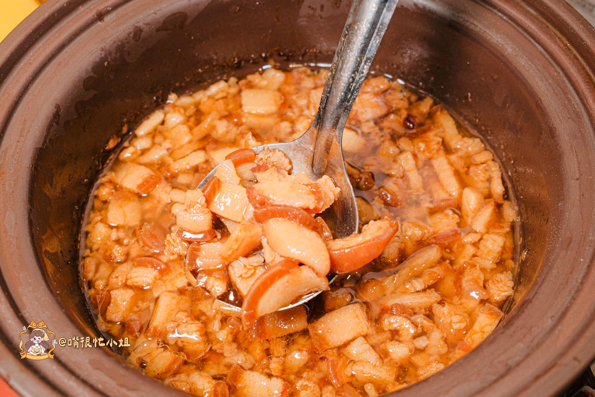 竹北火鍋推薦|鍋娘娘火鍋店:桌邊爆炒石頭鍋、自助吧吃到飽,這間小火鍋真的很厲害 - 第11張圖 竹北火鍋推薦|鍋娘娘火鍋店:桌邊爆炒石頭鍋、自助吧吃到飽,這間小火鍋真的很厲害