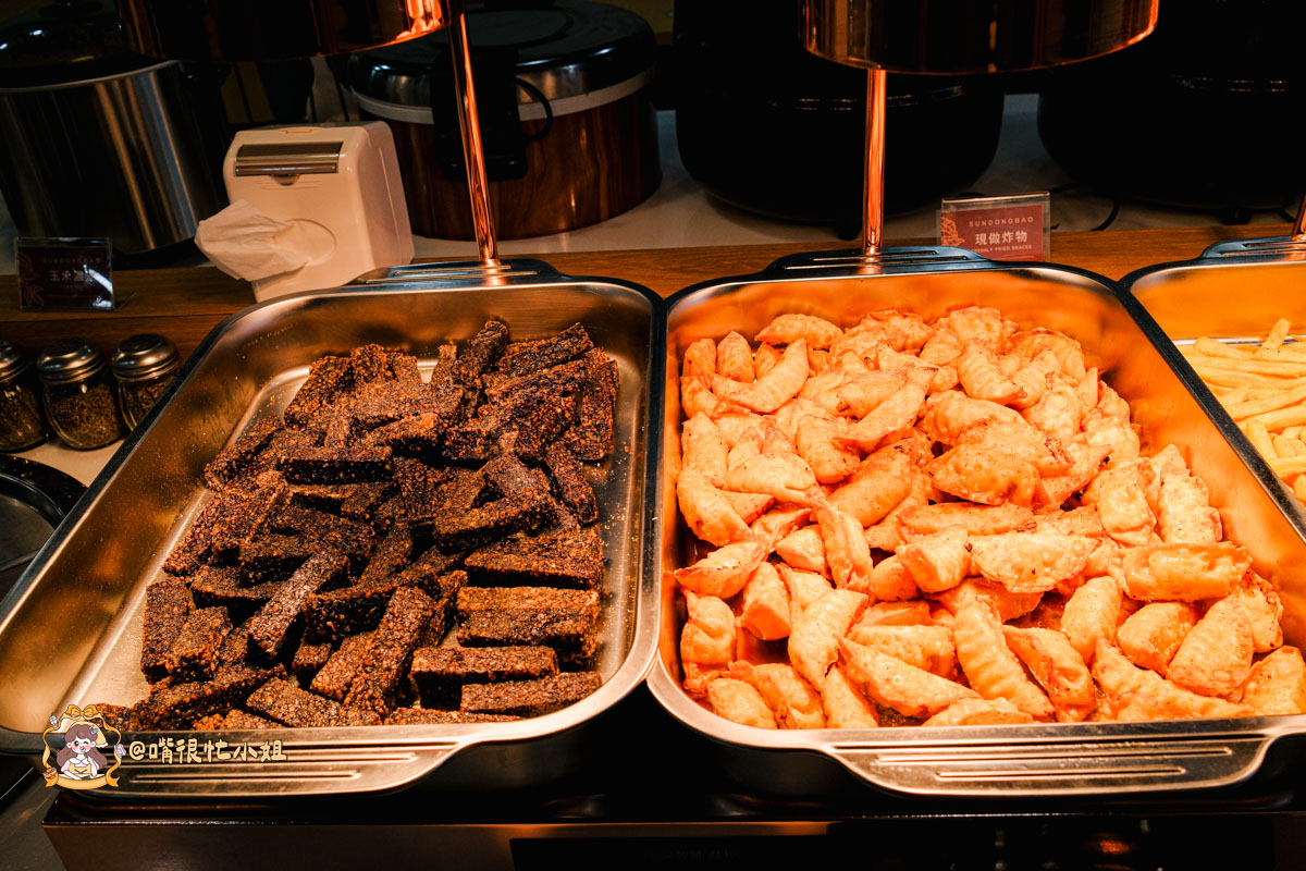 新莊牛排推薦｜孫東寶 PLUS 新莊化成店─自助吧升級吃到飽的台式牛排