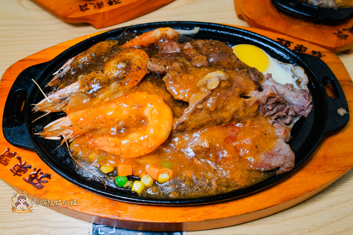 新莊牛排推薦｜孫東寶 PLUS 新莊化成店─自助吧升級吃到飽的台式牛排