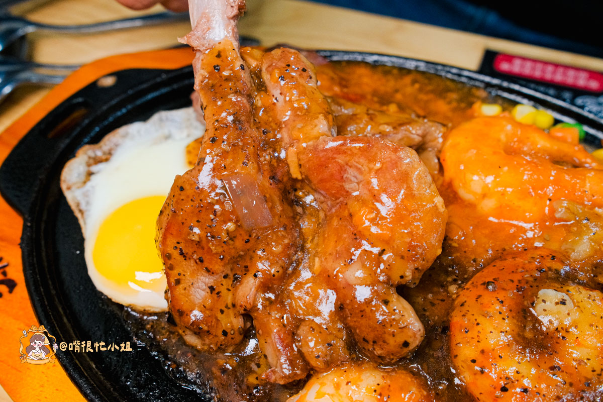 新莊牛排推薦｜孫東寶 PLUS 新莊化成店─自助吧升級吃到飽的台式牛排