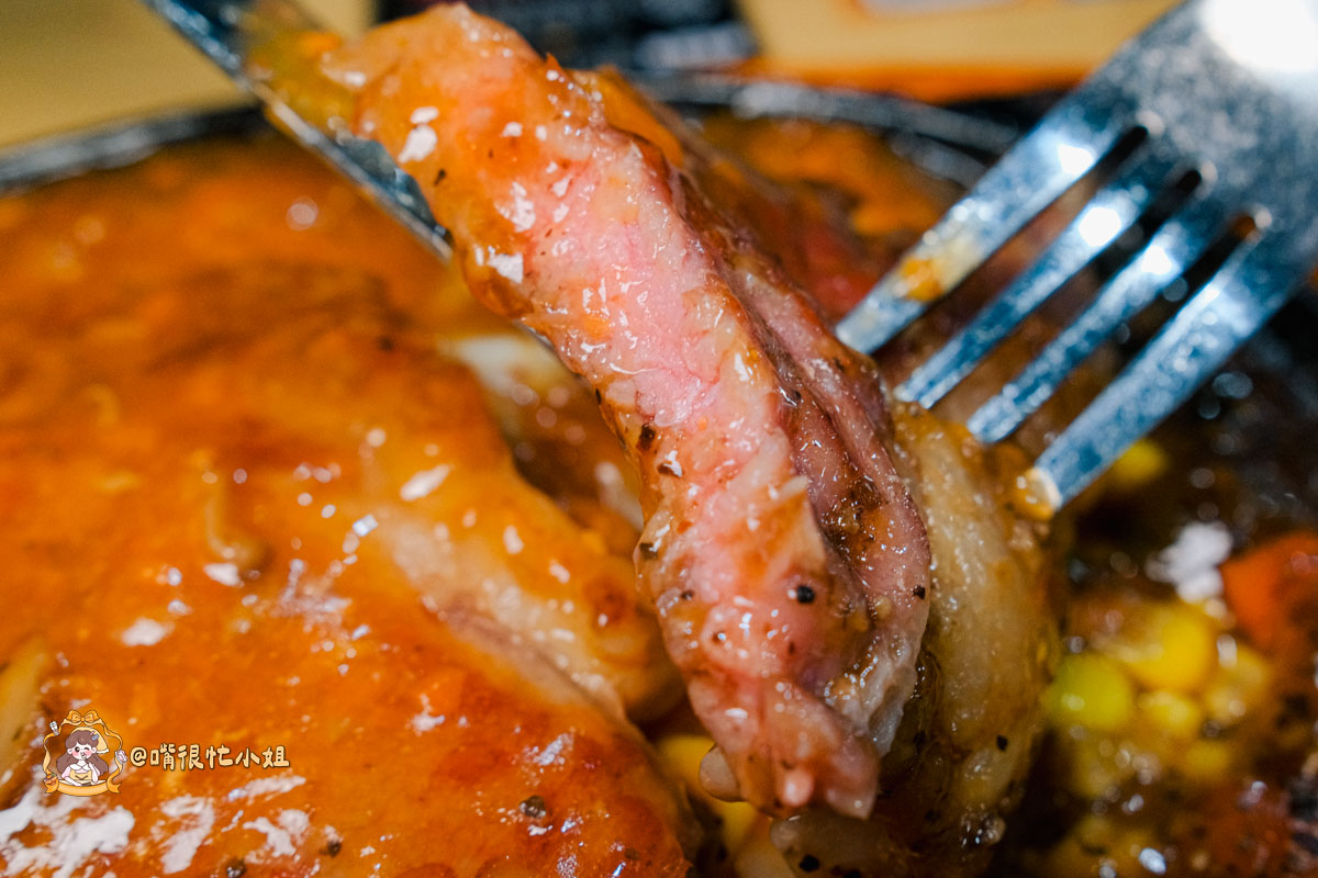 新莊牛排推薦｜孫東寶 PLUS 新莊化成店─自助吧升級吃到飽的台式牛排