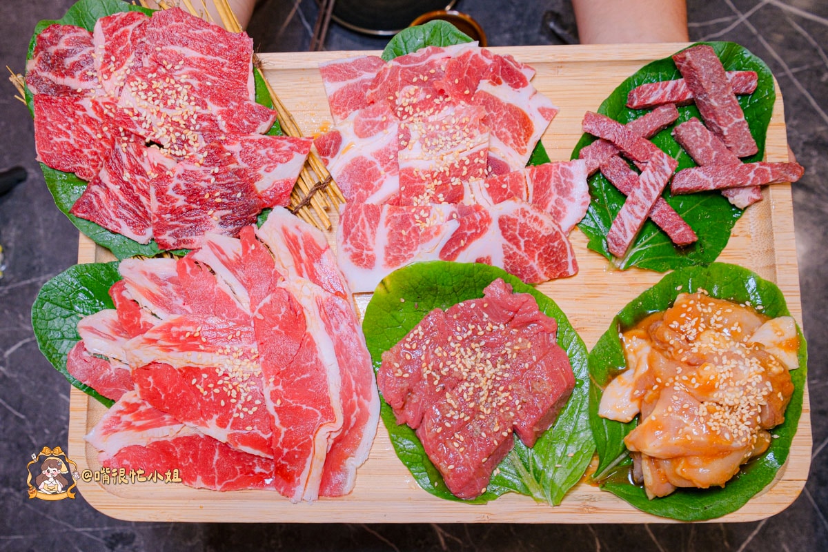 中壢燒肉推薦｜林燒肉—中原商圈蠟筆小新主題燒肉店，$999雙人套餐＋KTV歡唱一次滿足桃園中壢美食