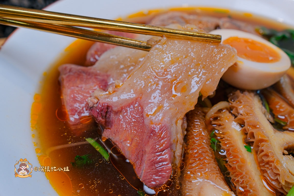 蘆洲美食推薦｜一面之緣襄楚麵食館—武漢熱乾麵超道地！酸辣粉、三寶牛肉麵必吃
