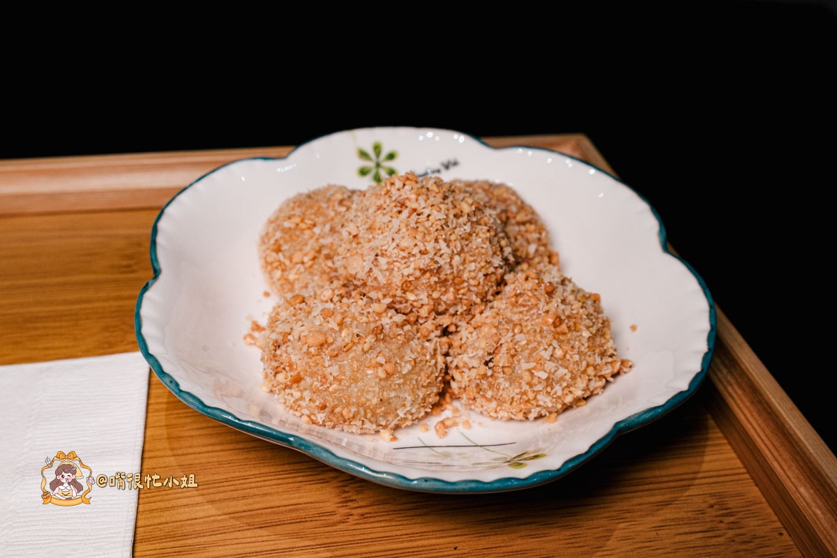 西門甜品推薦｜香香甜品西門店—深夜也吃得到的港式甜湯，榴槤控直接收藏！