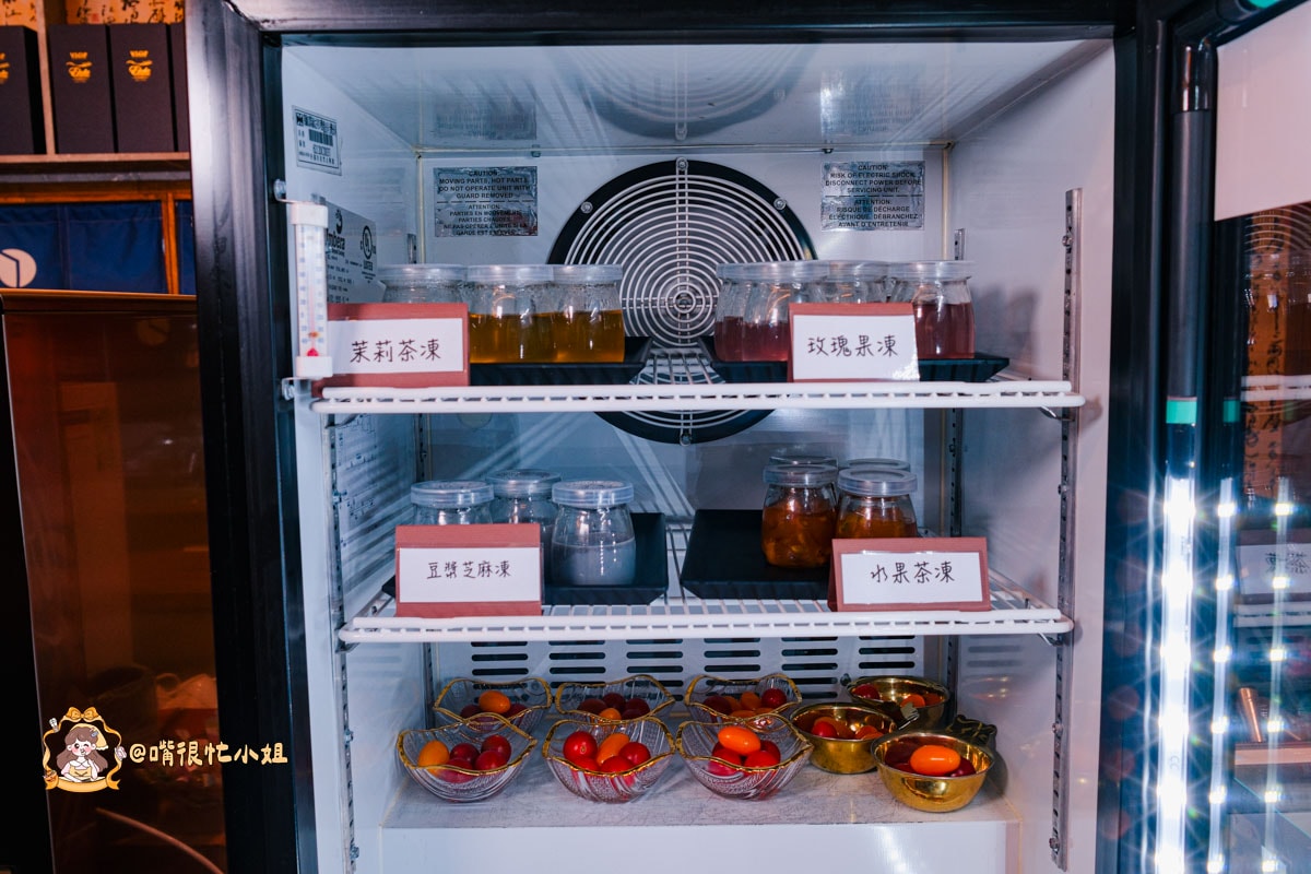 鶯歌火鍋吃到飽｜吾王開鍋-鶯歌旗艦店—1588爽吃松葉蟹腳＋日本A5和牛，聚餐必收口袋名單