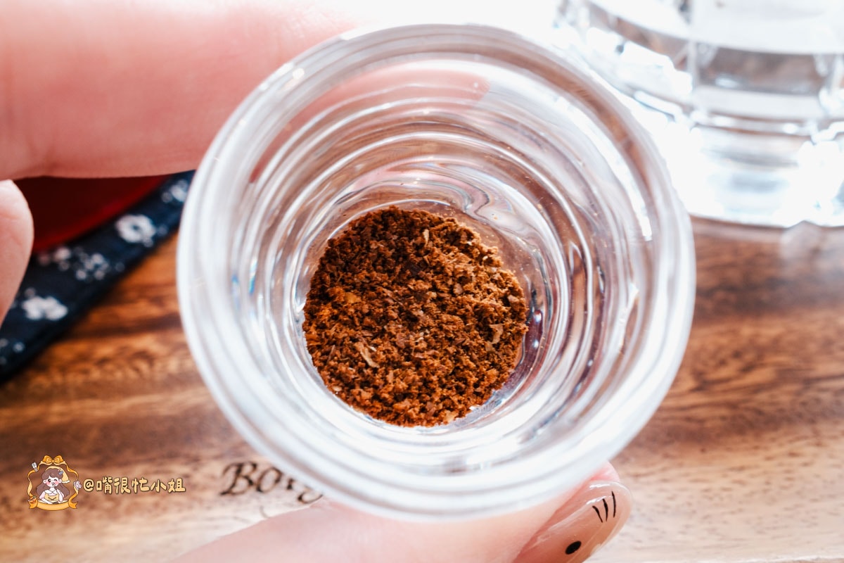 台北中山區咖啡廳推薦｜波赫士領地精品咖啡館明水店—千層蛋糕、提拉米蘇＋精品咖啡一次滿足