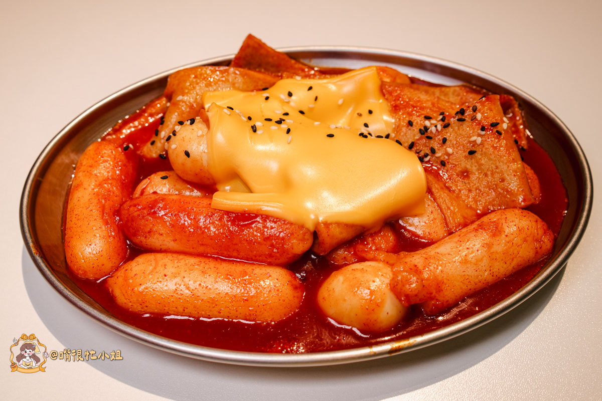 台北大安區國父紀念館站美食｜一樣韓式—延吉街平價韓式料理，小菜白飯魚板湯無限續，不收服務費