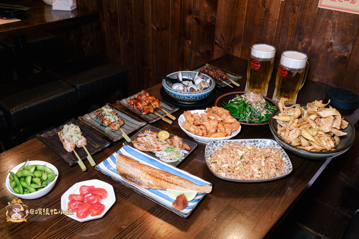 台北松山居酒屋推薦｜老菘田居酒屋南京店—南京三民站宵夜聚餐必收！炭火串燒、清酒蛤蜊、鮭魚炒飯都好吃