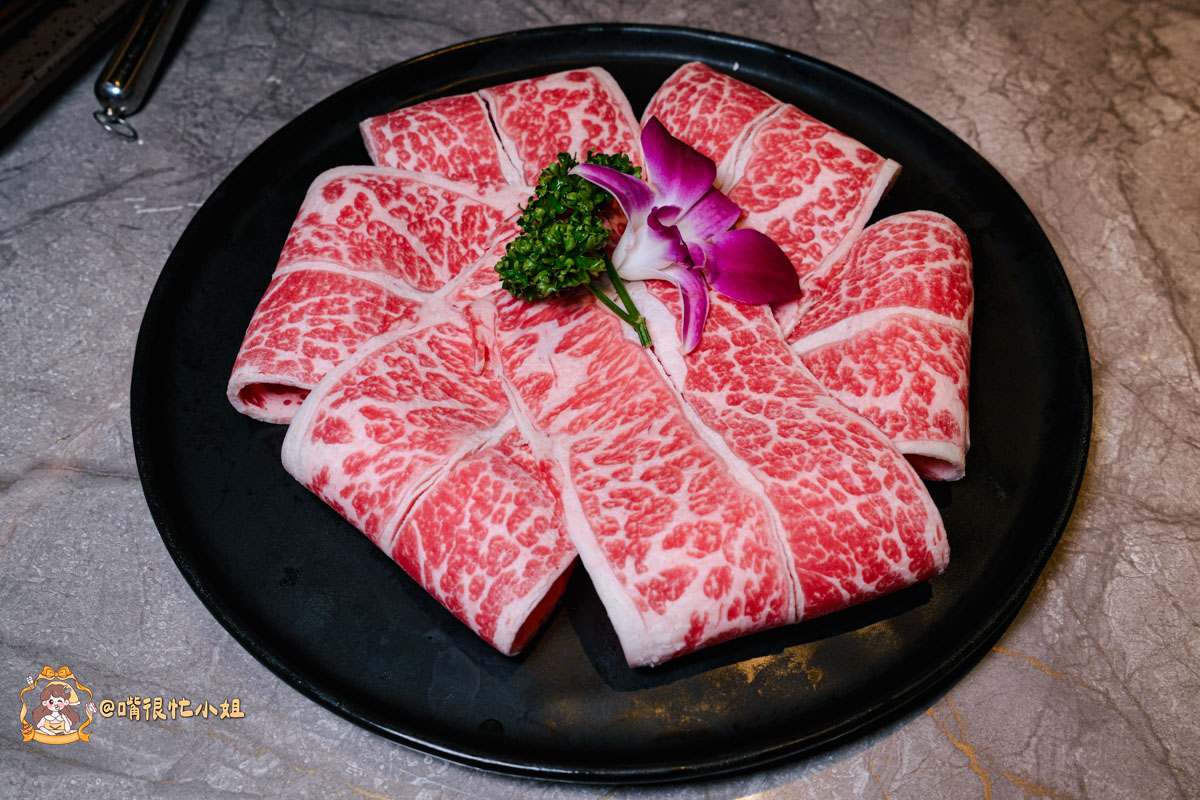 台北大安區火鍋推薦｜聚食釜台式頂級蝦湯鍋物—信義安和包廂餐廳，必吃牛小排、海鮮拼盤與蝦湯雜炊