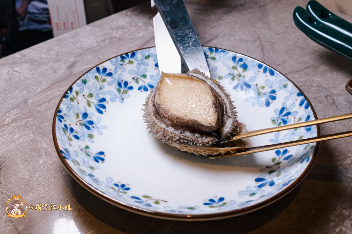 台北大安區火鍋推薦｜聚食釜台式頂級蝦湯鍋物—信義安和包廂餐廳，必吃牛小排、海鮮拼盤與蝦湯雜炊