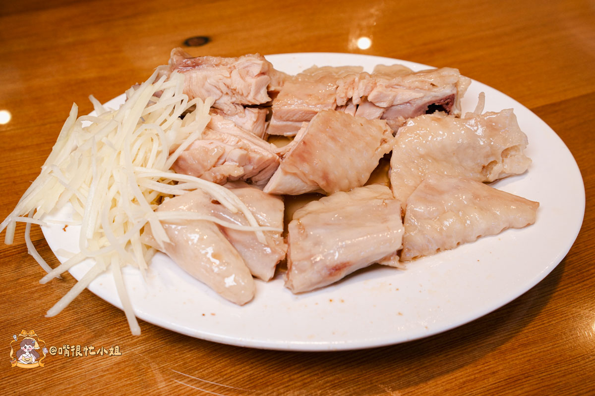 中和美食｜獅埜火雞肉飯中原店—嘉義系火雞肉飯、每日限量咖哩牛腩與厚實火雞肉切盤
