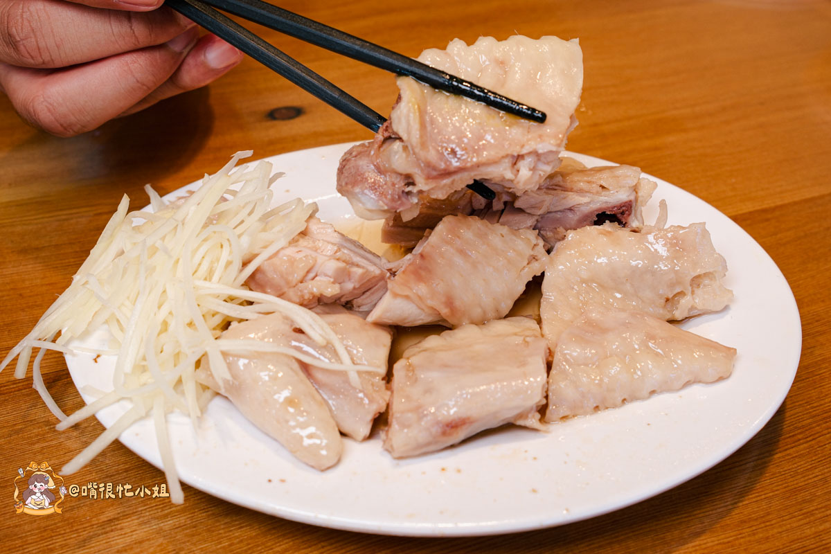 中和美食｜獅埜火雞肉飯中原店—嘉義系火雞肉飯、每日限量咖哩牛腩與厚實火雞肉切盤