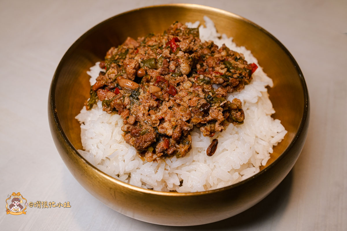 土城火鍋推薦｜鍋泰暖泰式南洋火鍋—冬陰功、肉骨茶雙湯底與自助吧吃到飽