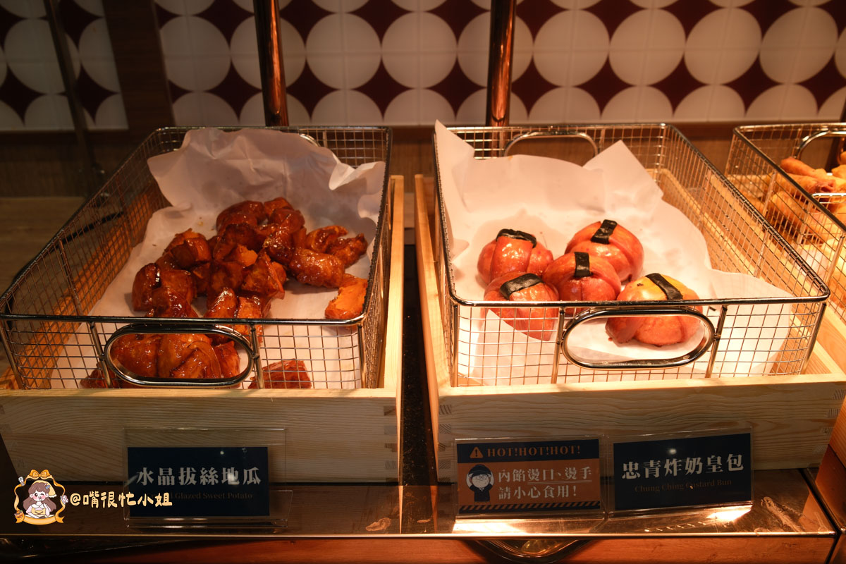 林口三井美食｜忠青商行—自助吧吃到飽，招牌蝦仁飯、牛肉麵搭配12道台味小吃無限享用